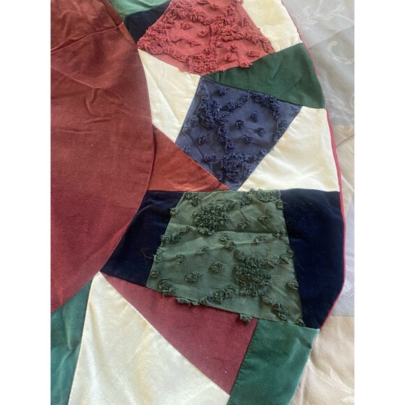 Quilted Christmas Tree Skirt Reversible Patchwork Chenille Velvet VTG - Picture 2 of 7